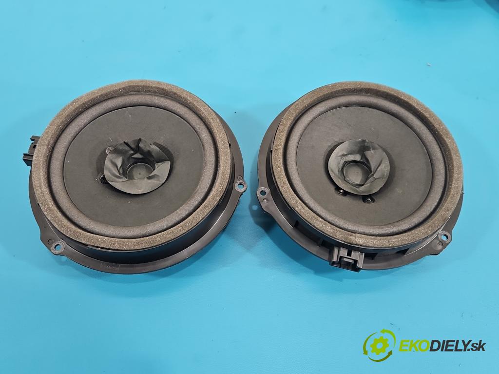 Ford Focus Mk3 2010-2018 1.6 16v 105 HP manual 77 kW 1596 cm3 5- reproduktory komplet AA6T-18808-AA
