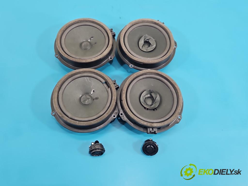 Ford Focus Mk3 2010-2018 1.6 16v 105 HP manual 77 kW 1596 cm3 5- reproduktory komplet AA6T-18808-AA