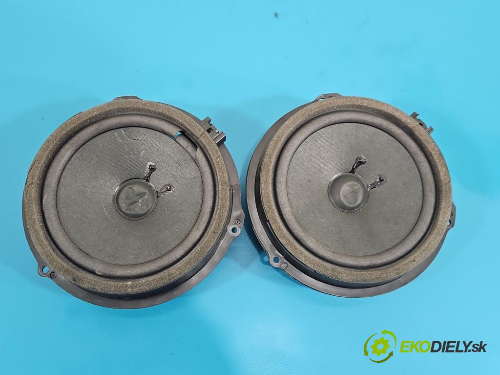 Ford Focus Mk3 2010-2018 1.6 16v 105 HP manual 77 kW 1596 cm3 5- reproduktory komplet AA6T-18808-AA