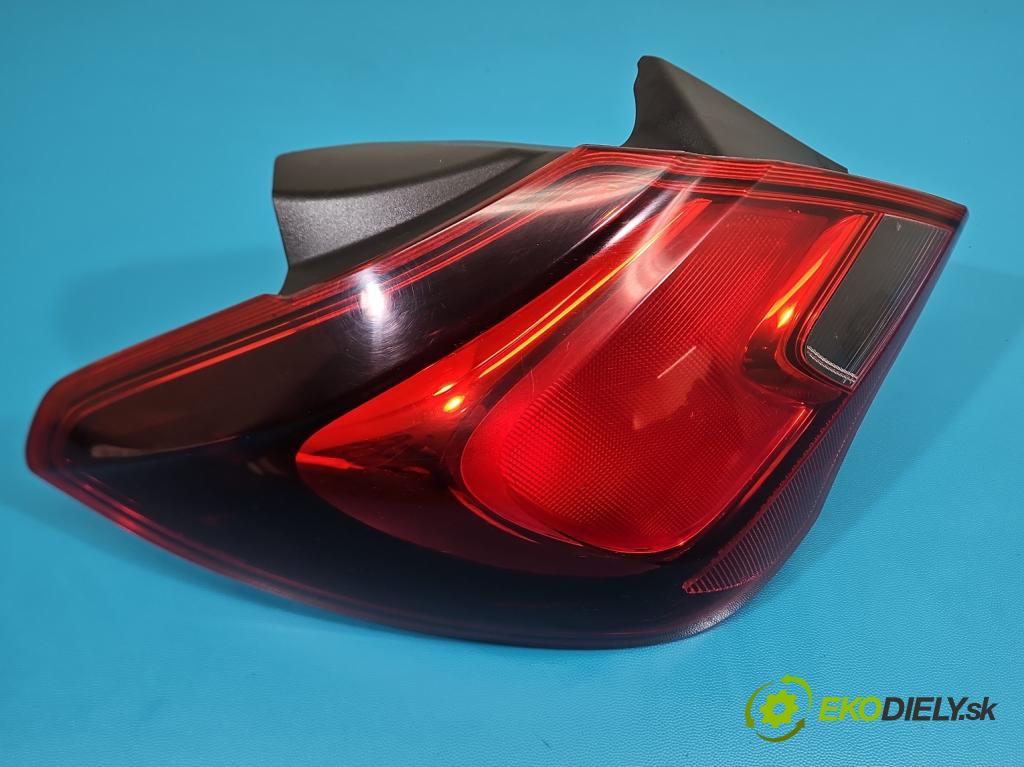 Opel Corsa E 2014-2019 1.4 16V 90 HP manual 66 kW 1398 cm3 5- svetlo / reflektor zadné ľavé 39068622 (Kľučka dverí ostatné)