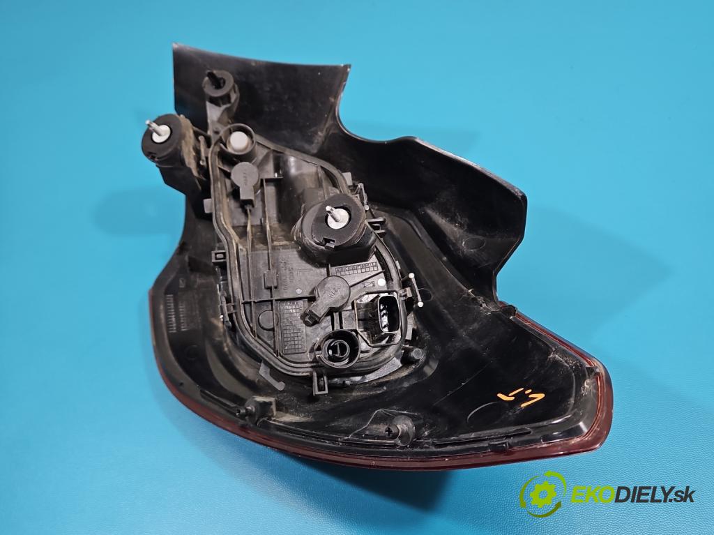 Opel Corsa E 2014-2019 1.4 16V 90 HP manual 66 kW 1398 cm3 5- svetlo / reflektor zadné ľavé 39068622 (Kľučka dverí ostatné)