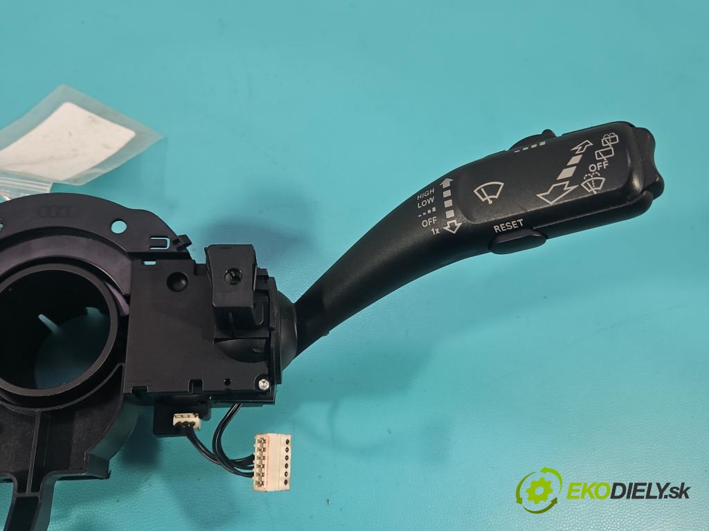 Audi A4 B8 2007-2015 2.0 TDI (CAGA) 143 HP manual 105 kW 1968 cm3 5- prepínač komplex: 8K0953502BJ (Prepínacie páčky pod volantom)