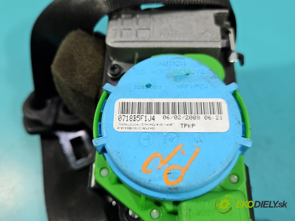 Audi A4 B8 2007-2015 2.0 TDI (CAGA) 143 HP manual 105 kW 1968 cm3 5- pas bezpečnosť: predné pravý 8K1857706K