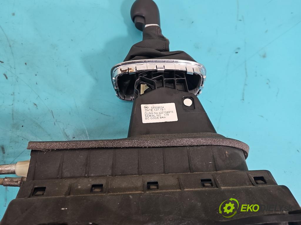 Opel Corsa E 2014-2019 1.4 16V 90 HP manual 66 kW 1398 cm3 5- Páka: Změny: stupeň,rýchlosť 55509034 (Rýchlostná páka (kulisa))