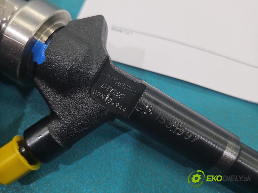 Opel Astra IV 2009-2015 1.7 CDTI 125 HP manual 92 kW 1686 cm3 5- vstrek 8-97376270-3 (Vstrekovač paliva)