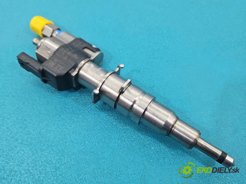 Bmw 1 E87 2004-2011 2.0 143 HP manual 105 kW 1995 cm3 5- vstrek 13537585261 (Vstrekovač paliva)