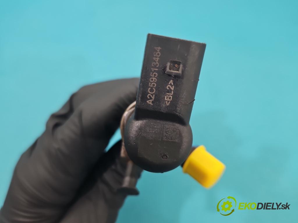 Dacia Duster I 2010-2018 1.5 dci 107 HP manual 79 kW 1461 cm3 5- vstrek A2C59513484 (Vstrekovač paliva)