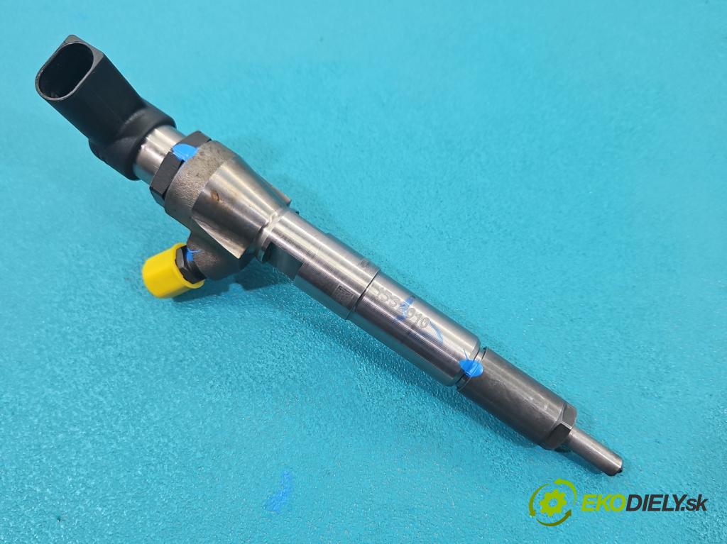 Dacia Duster I 2010-2018 1.5 dci 107 HP manual 79 kW 1461 cm3 5- vstrek A2C59513484 (Vstrekovač paliva)