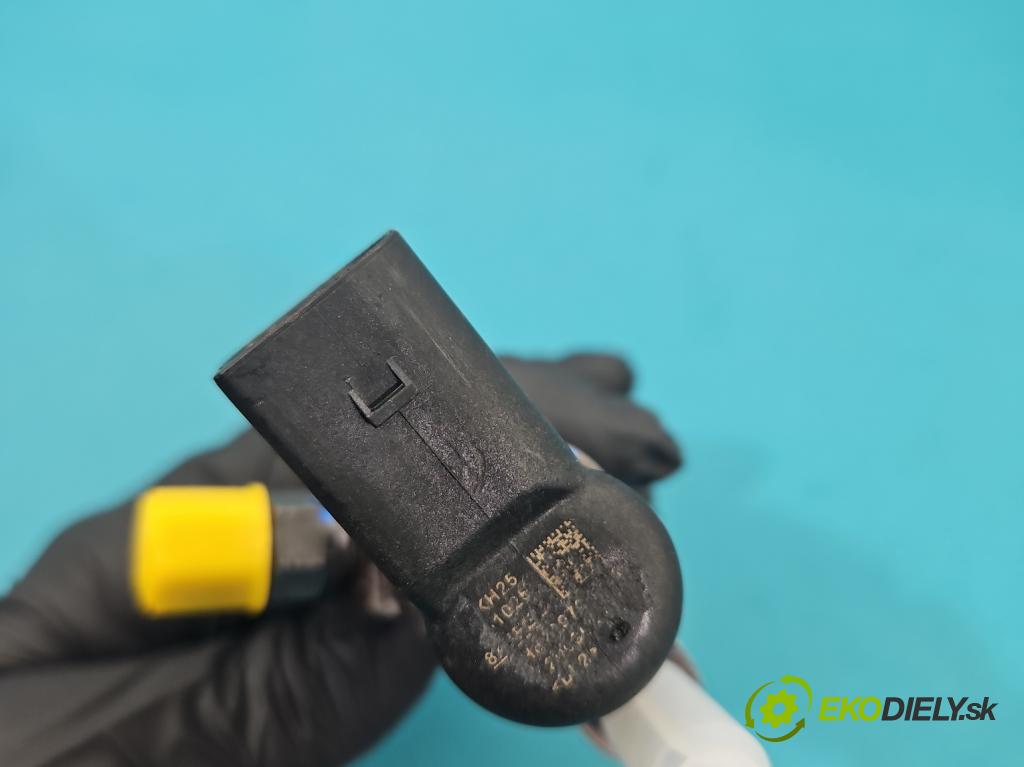 Volvo V40 II 2012-2019 1.6 D2 114 HP manual 84 kW 1560 cm3 5- vstrek 9802448680 (Vstrekovač paliva)