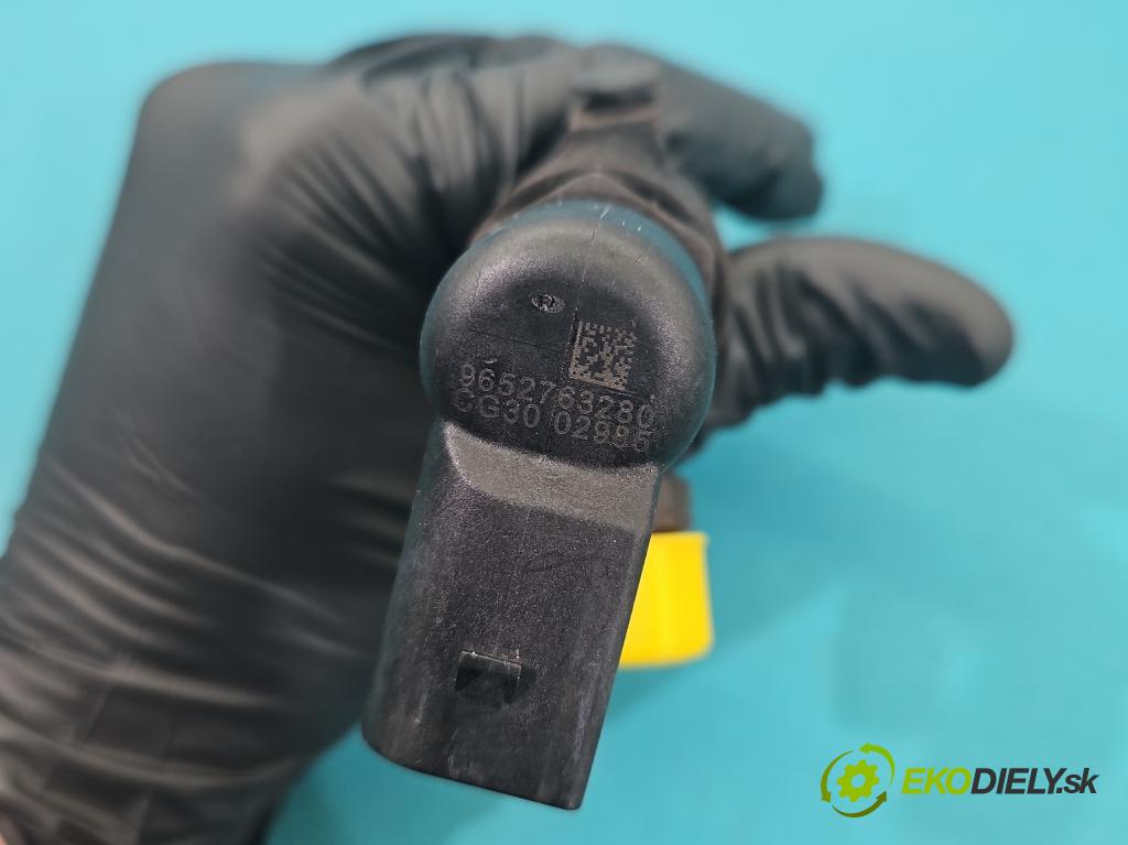 Ford Fiesta Mk7 2008-2017 1.4 TDCI 68 HP manual 50 kW 1399 cm3 5- vstrek 9663429280 (Vstrekovač paliva)