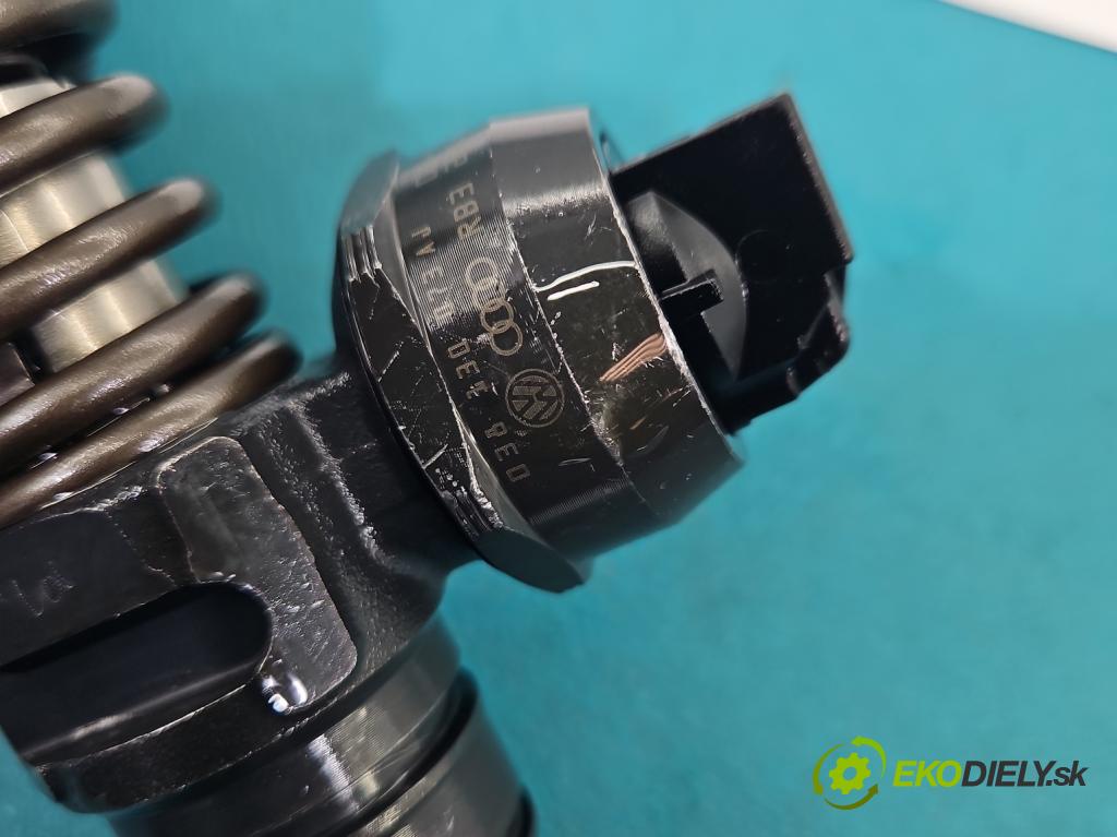 Vw Passat B5 1995-2005 1.9 tdi 101 HP manual 74 kW 1896 cm3 5- vstrekovacie čerpadlo 0414720037 (Vstrekovač paliva)