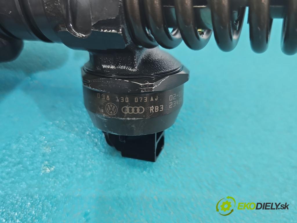 Vw Passat B5 1995-2005 1.9 tdi 101 HP manual 74 kW 1896 cm3 5- vstrekovacie čerpadlo 0414720037 (Vstrekovač paliva)