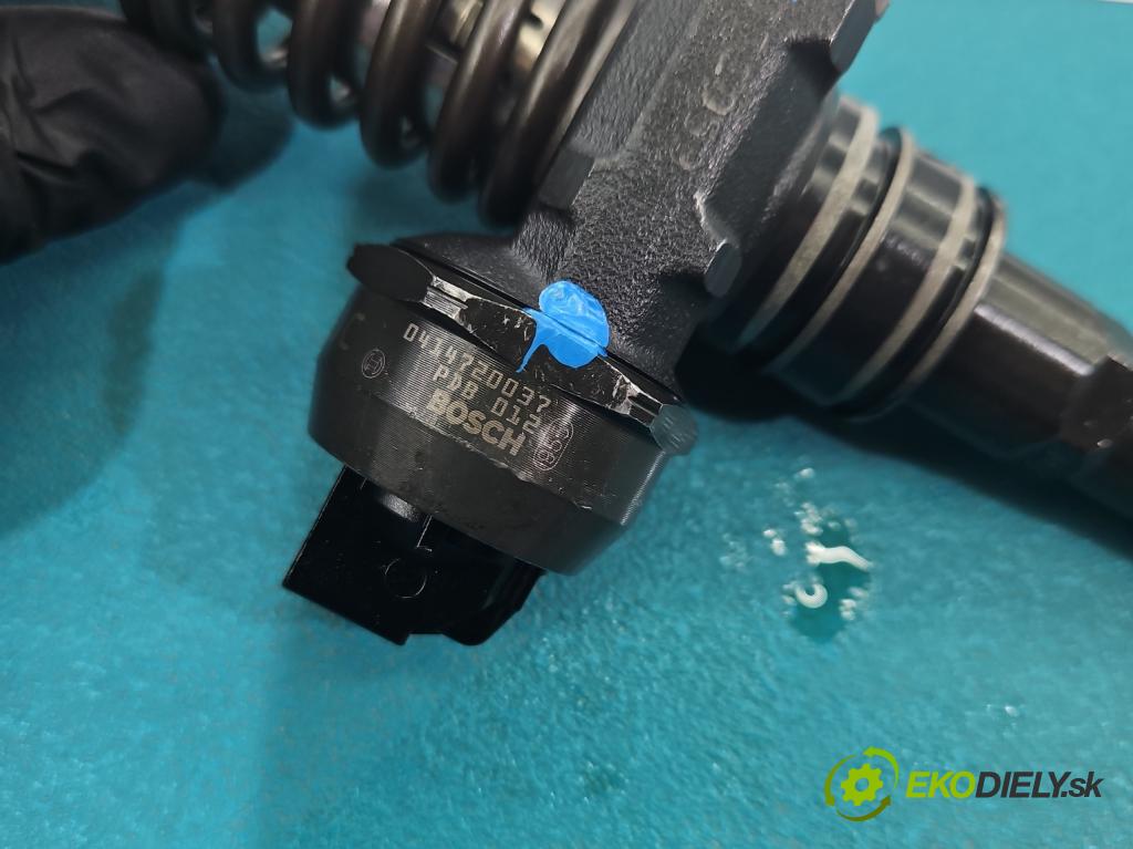 Vw Passat B5 1995-2005 1.9 tdi 101 HP manual 74 kW 1896 cm3 5- vstrekovacie čerpadlo 0414720037 (Vstrekovač paliva)