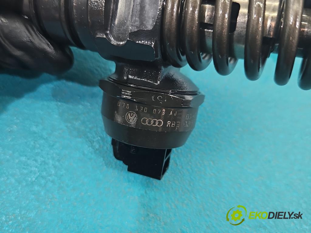 Vw Passat B5 1995-2005 1.9 tdi 101 HP manual 74 kW 1896 cm3 5- vstrekovacie čerpadlo 0414720037 (Vstrekovač paliva)