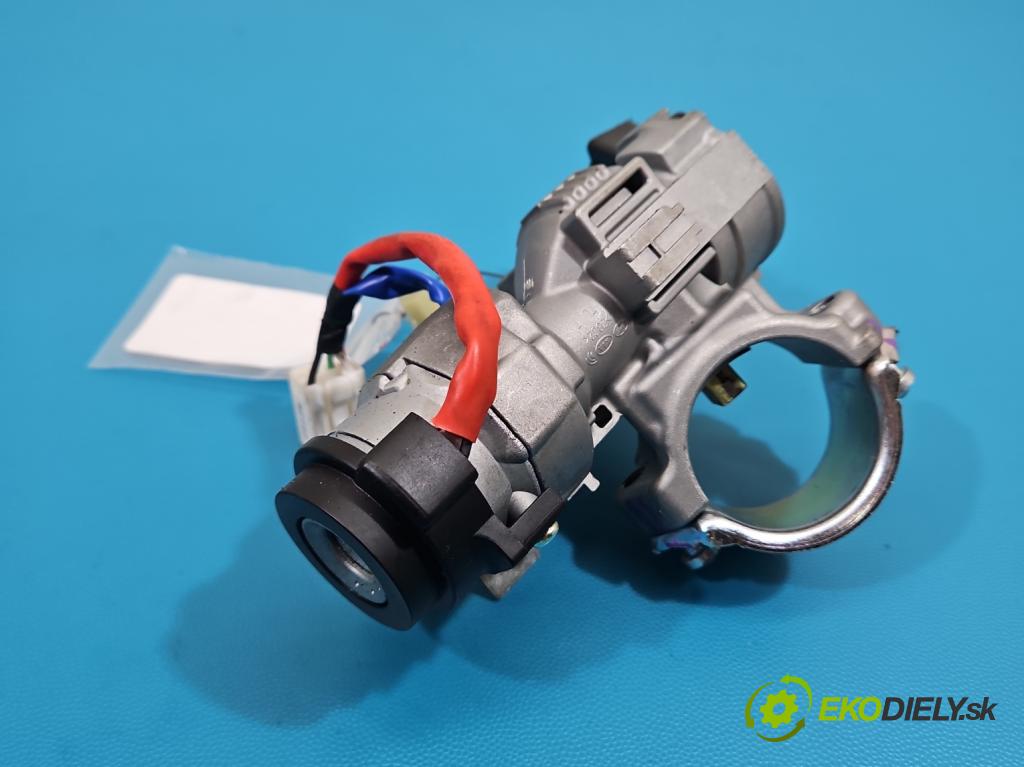 Hyundai I30 III 2016- 1.5 DPI 16V 110 HP manual 80.9 kW 1498 cm3 5- Spínačka  (Spínacia skrinka)