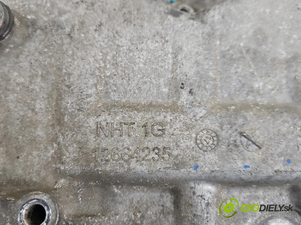 Opel Astra V  2015-2022 1.4 T 125 HP manual 92 kW 1399 cm3 5- obal načasovanie 12664235 (Kryt motora)