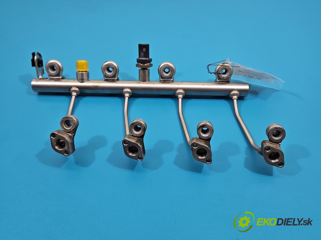 Opel Astra V  2015-2022 1.4 T 125 HP manual 92 kW 1399 cm3 5- lišta vstrekovacia 722230314 (Vstrekovacia lišta)