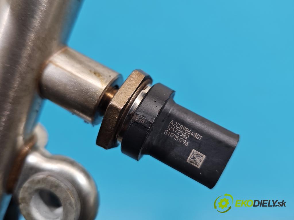 Opel Astra V  2015-2022 1.4 T 125 HP manual 92 kW 1399 cm3 5- lišta vstrekovacia 722230314 (Vstrekovacia lišta)