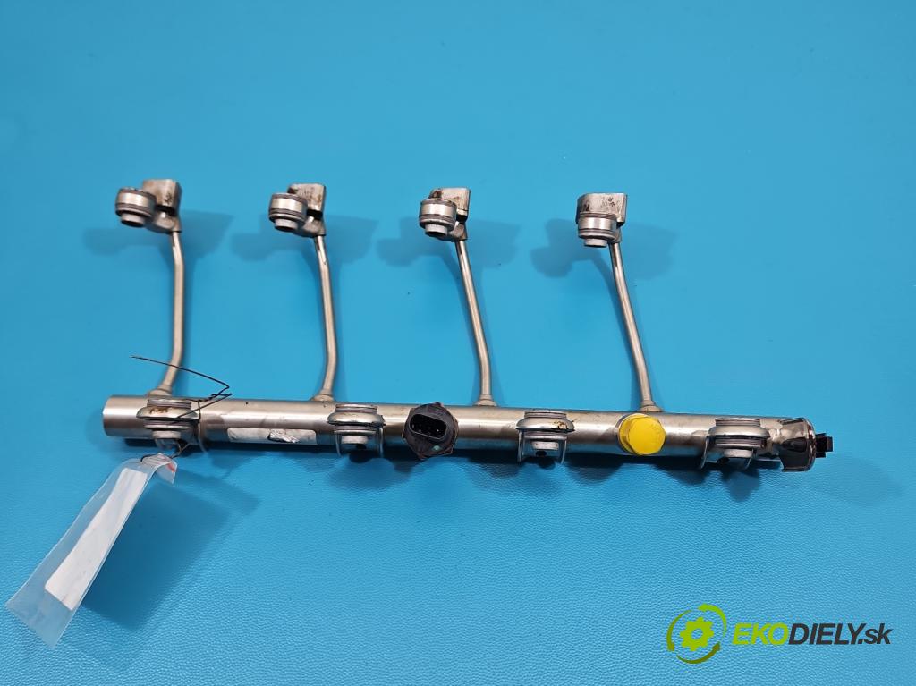 Opel Astra V  2015-2022 1.4 T 125 HP manual 92 kW 1399 cm3 5- lišta vstrekovacia 722230314 (Vstrekovacia lišta)