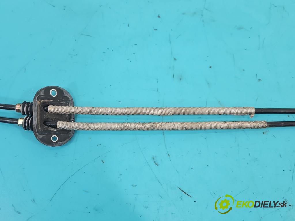 Ford Focus Mk1 1998-2004 1.6 16v 101 HP manual 74 kW 1596 cm3 5- Páka: Změny: stupeň,rýchlosť  (Rýchlostná páka (kulisa))