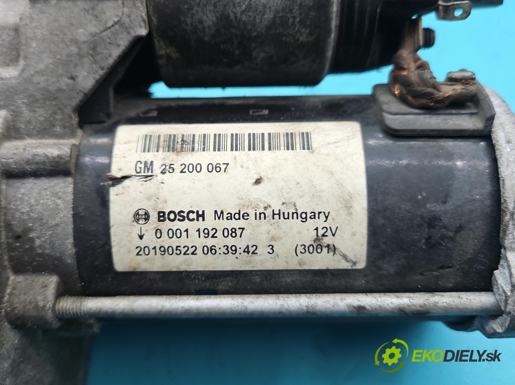 Opel Corsa E 2014-2019 1.4 16V 90 HP manual 66 kW 1398 cm3 5- štartér 0001192087 (Štartér)