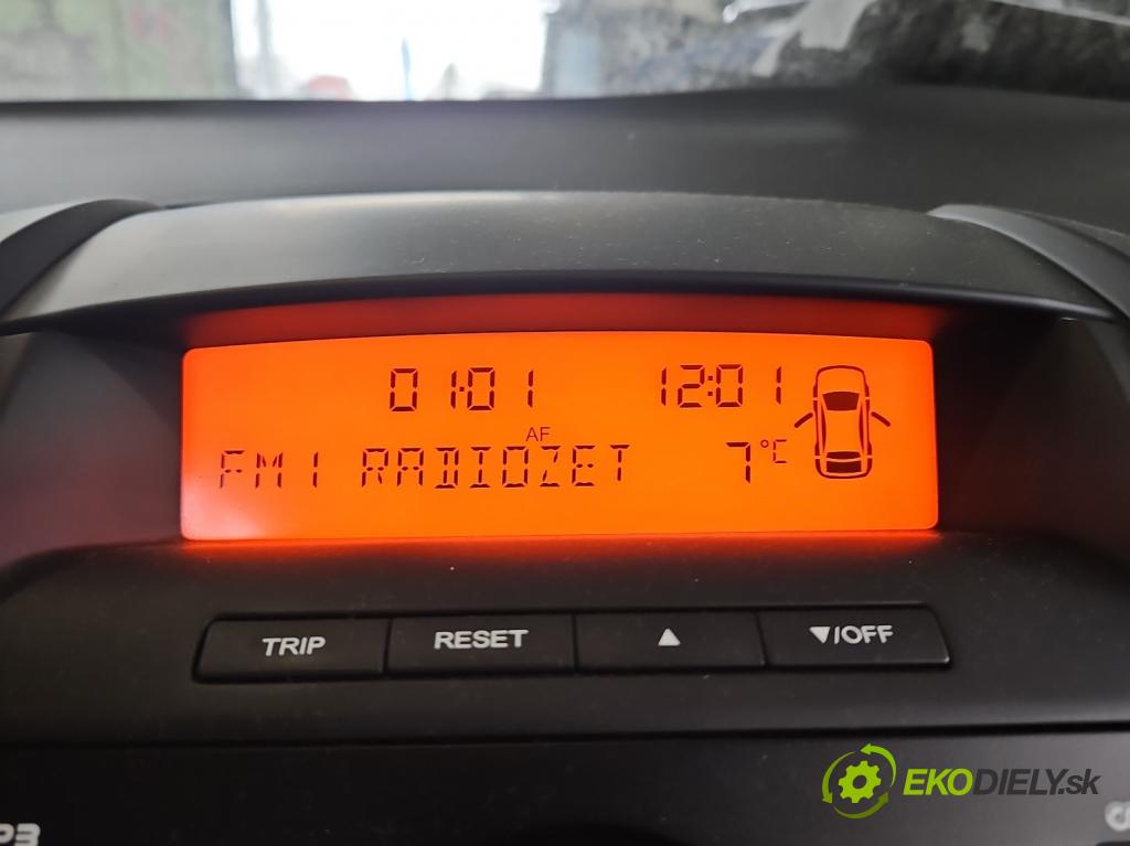 Kia Ceed I 2006-2012 1.4 16v 109 HP manual 80 kW 1396 cm3 5- Radio originál X96140-1H500