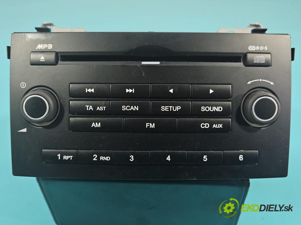 Kia Ceed I 2006-2012 1.4 16v 109 HP manual 80 kW 1396 cm3 5- Radio originál X96140-1H500
