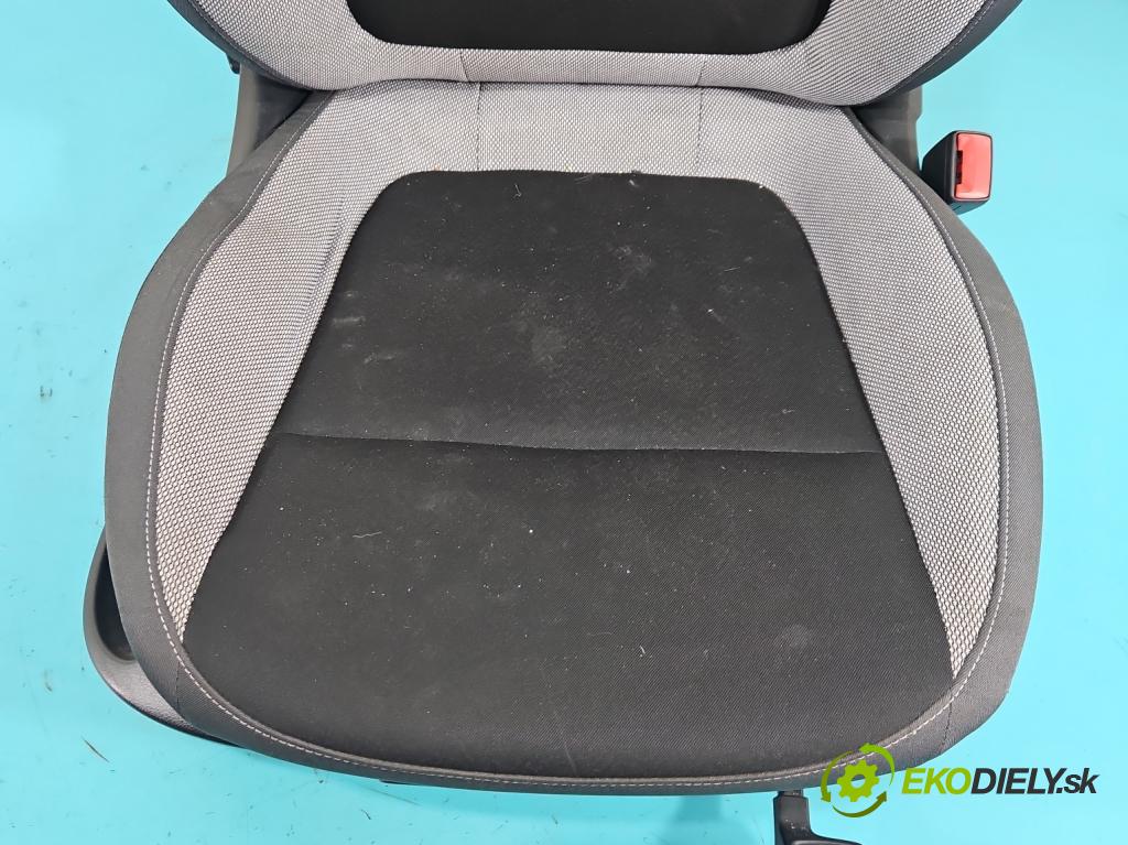 Skoda Fabia III 2014- 2021 1.4 TDI 105 HP manual 77 kW 1422 cm3 5- Sedačka pravý (Sedadlo)
