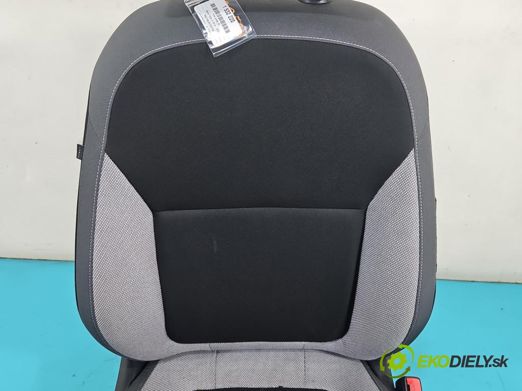 Skoda Fabia III 2014- 2021 1.4 TDI 105 HP manual 77 kW 1422 cm3 5- Sedačka pravý (Sedadlo)
