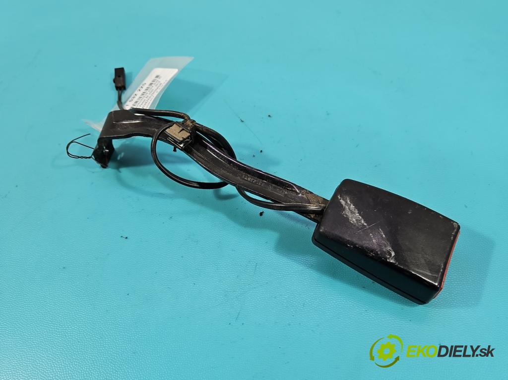 Vw Passat B6 2005-2010 2.0 tdi 140 HP manual 103 kW 1968 cm3 4- pas bezpečnosť: predné ľavý 3C0857755