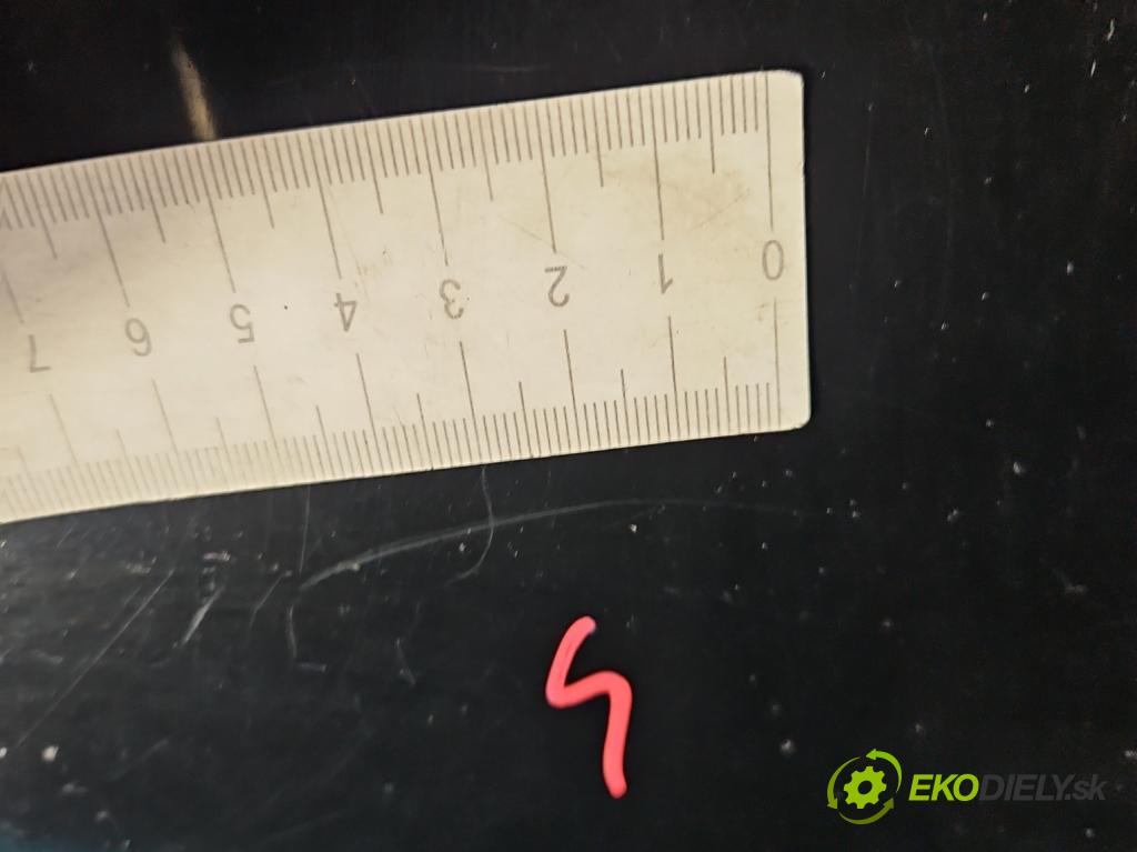 Vw Passat B6 2005-2010 2.0 tdi 140 hp manual 103 kW 1968 cm3 4- kapota přední