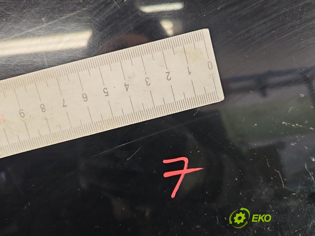 Vw Passat B6 2005-2010 2.0 tdi 140 hp manual 103 kW 1968 cm3 4- kapota přední