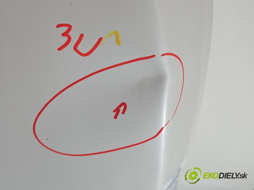 Peugeot 3008 II 2016-2023 1.6 T 300 hp automatic 221 kW 1598 cm3 5- kapota přední