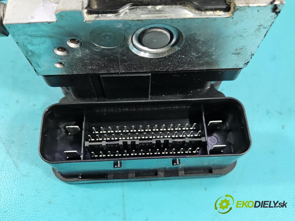 Ford Focus Mk3 2010-2018 1.6 16v 105 HP manual 77 kW 1596 cm3 5- čerpadlo abs 100961-01433 (Pumpa ABS)