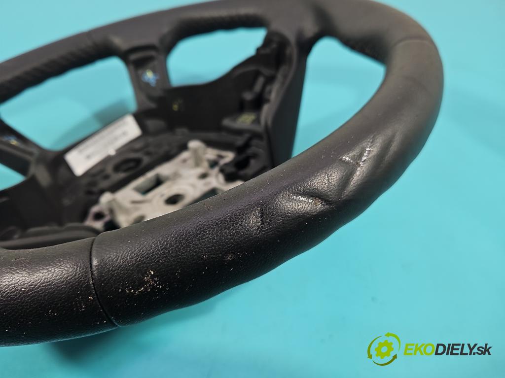 Ford Focus Mk3 2010-2018 1.6 16v 105 HP manual 77 kW 1596 cm3 5- volant BM513600AC-3ZHE (Volant)