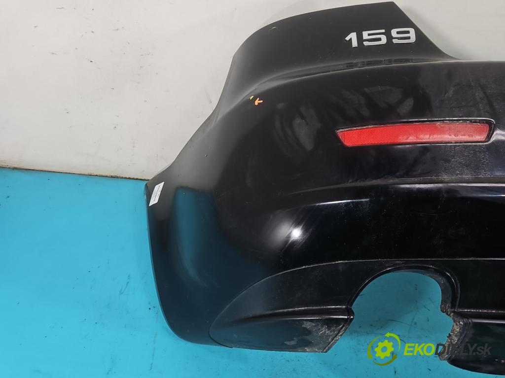 Alfa romeo 159 1.9 JTS 160 HP manual 118 kW 1859 cm3 4- nárazník zadné  (Kľučka dverí ostatné)