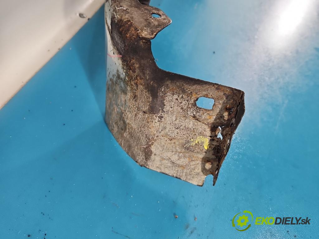 Mazda 6 I GG 2002-2007 2.0 citd 136 HP manual 100 kW 1998 cm3 5- blatník predné pravý  (Kľučka dverí ostatné)