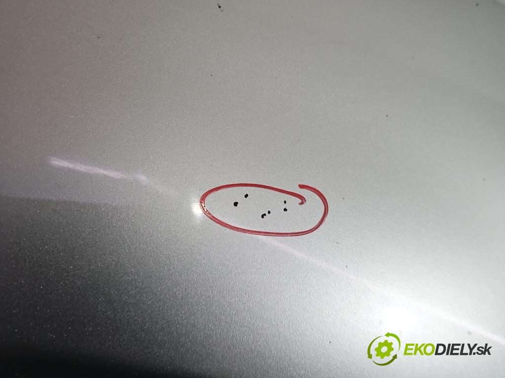 Mazda 6 I GG 2002-2007 2.0 citd 136 HP manual 100 kW 1998 cm3 5- blatník predné pravý  (Kľučka dverí ostatné)