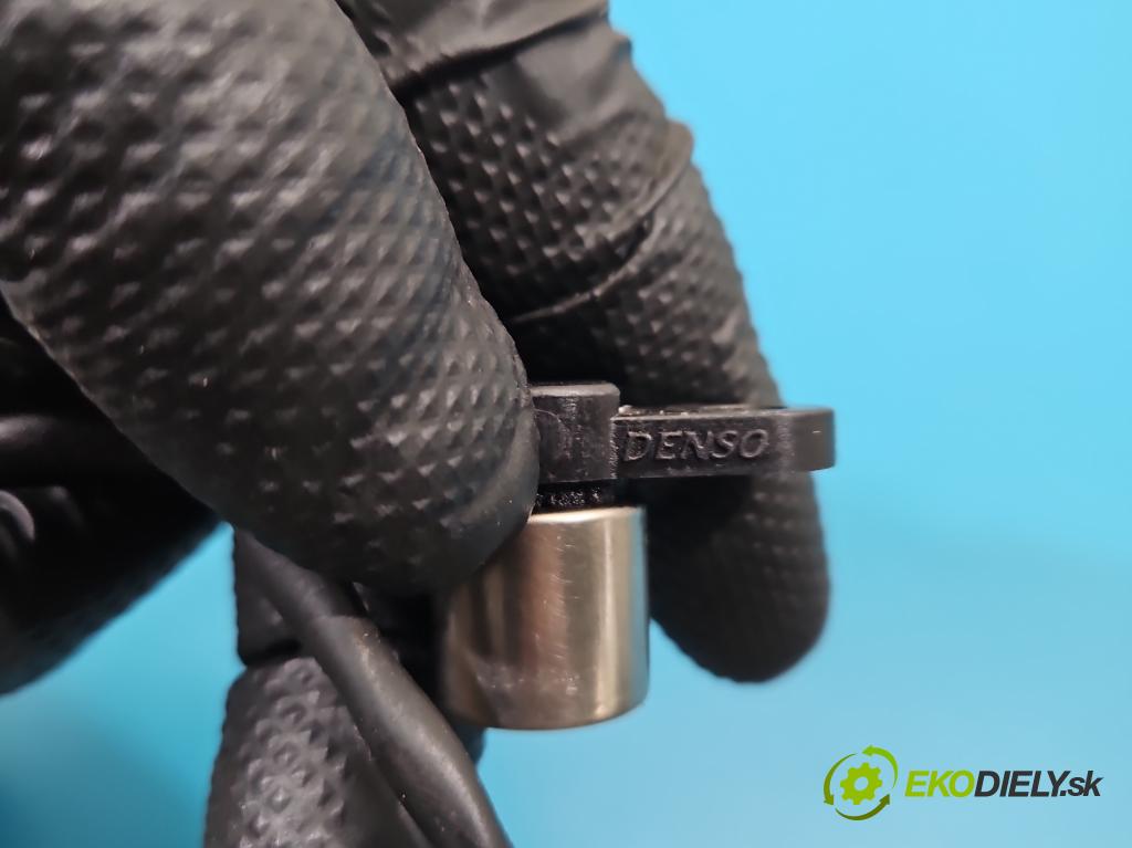 Mazda 6 I GG 2002-2007 2.0 citd 136hp manual 100 kW 1998 cm3 5- snímač pozice: hřídel klikový C29600-0933 (Snímač polohy klikového hřídele)