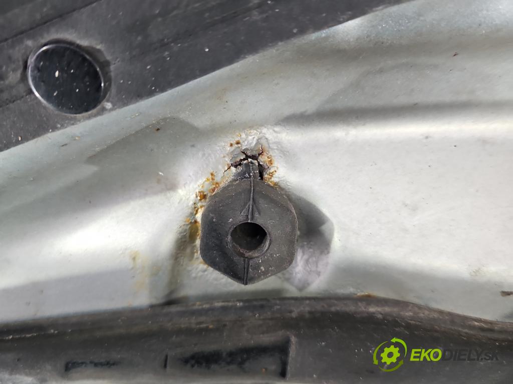 Mazda 6 I GG 2002-2007 2.0 citd 136hp manual 100 kW 1998 cm3 5- kapota přední