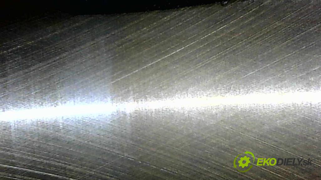 Vw Passat B8 2014 - 1.4 tsi 125 HP manual 92 kW 1395 cm3 4- motor benzín: CZC