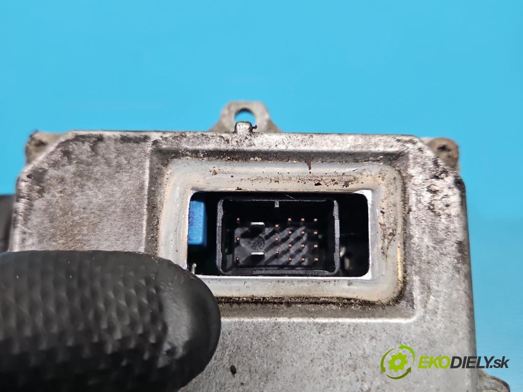 Mazda 6 I GG 2002-2007 2.0 citd 136 HP manual 100 kW 1998 cm3 5- střídač: xenon 1307329095 (Riadiaca jednotka xenónu)