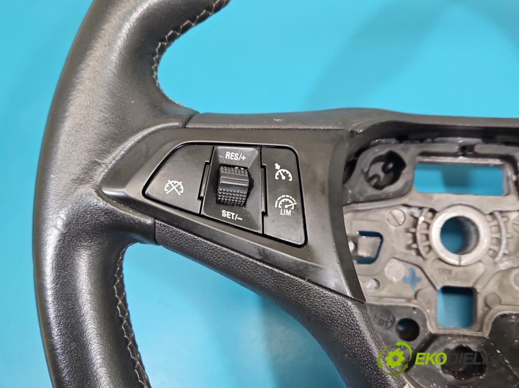 Opel Corsa E 2014-2019 1.4 16V 90 hp manual 66 kW 1398 cm3 5- volant 34269597A (Volant)