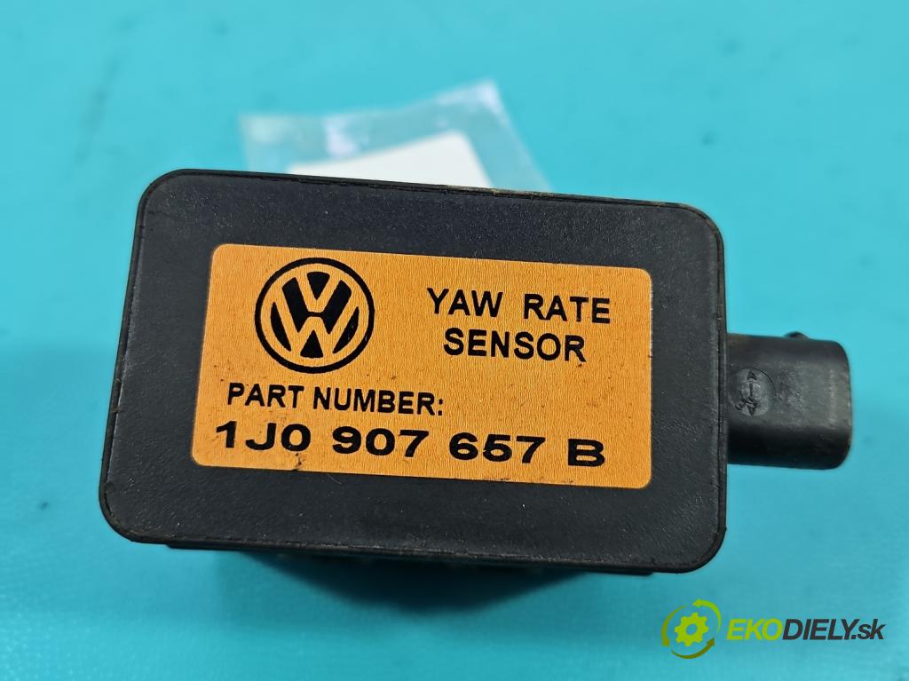 Audi A3 8L 1996-2003 1.6 sr 102 hp manual 75 kW 1595 cm3 3- snímač ESP 1J0907657B