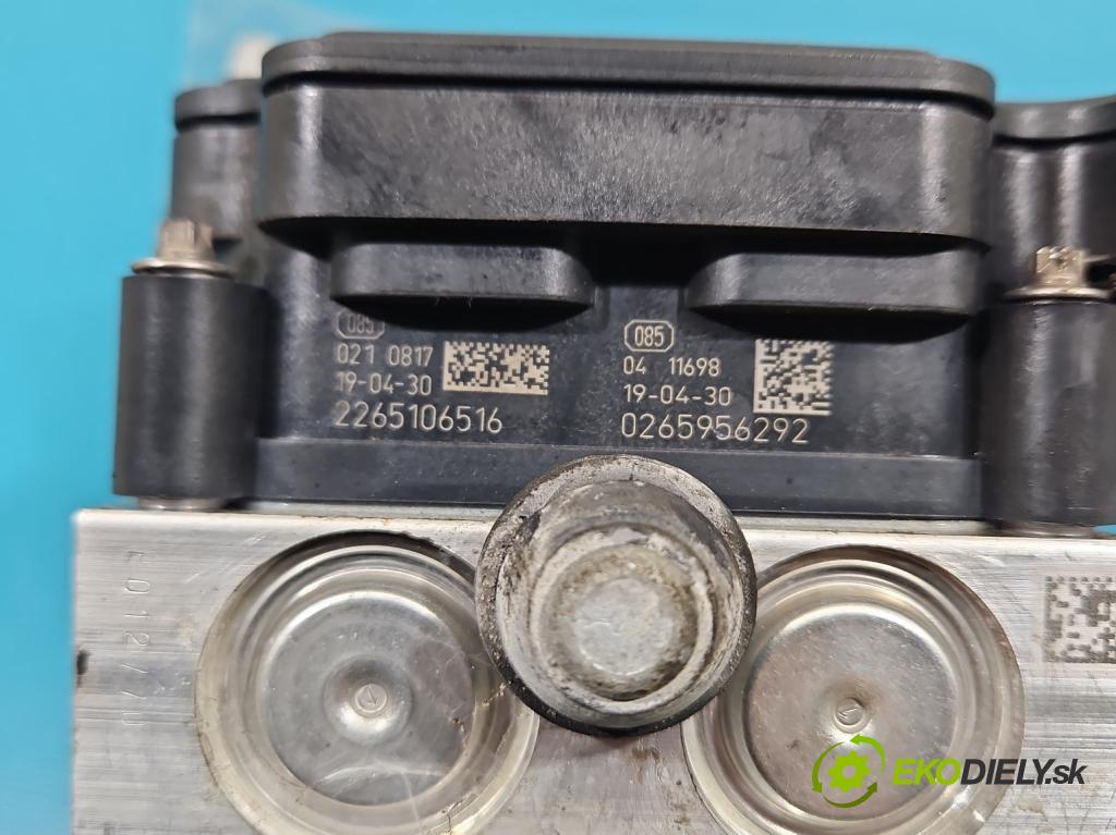 Opel Corsa E 2014-2019 1.4 16V 90 HP manual 66 kW 1398 cm3 5- čerpadlo abs 0265956292 (Pumpa ABS)