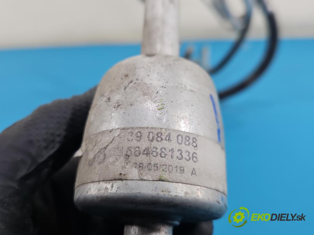 Opel Corsa E 2014-2019 1.4 16V 90 hp manual 66 kW 1398 cm3 5- trubka klíma 39084088