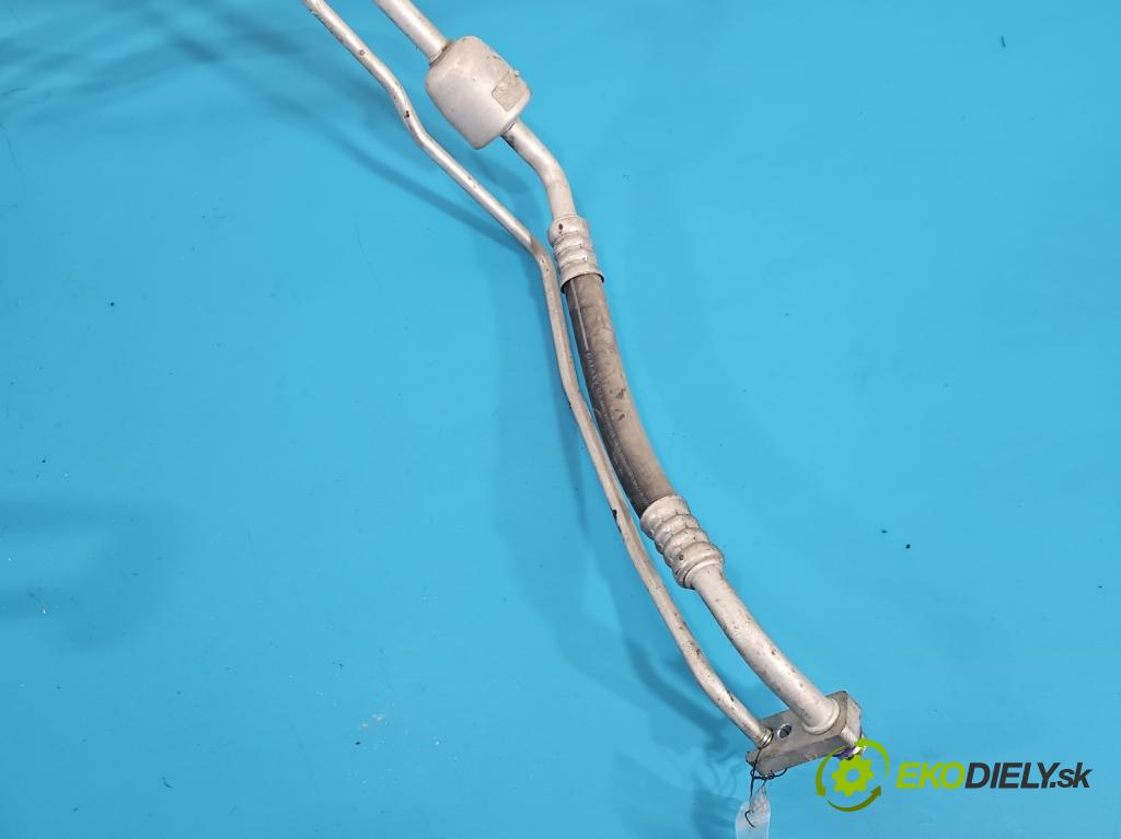 Opel Corsa E 2014-2019 1.4 16V 90 hp manual 66 kW 1398 cm3 5- trubka klíma 39084088