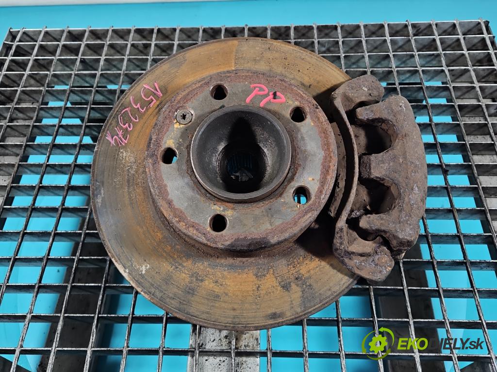 Opel Movano II 2003-2010 2.5 cdti 99 HP manual 73 kW 2463 cm3 5- náboj pravé  (Náboj kolesa)