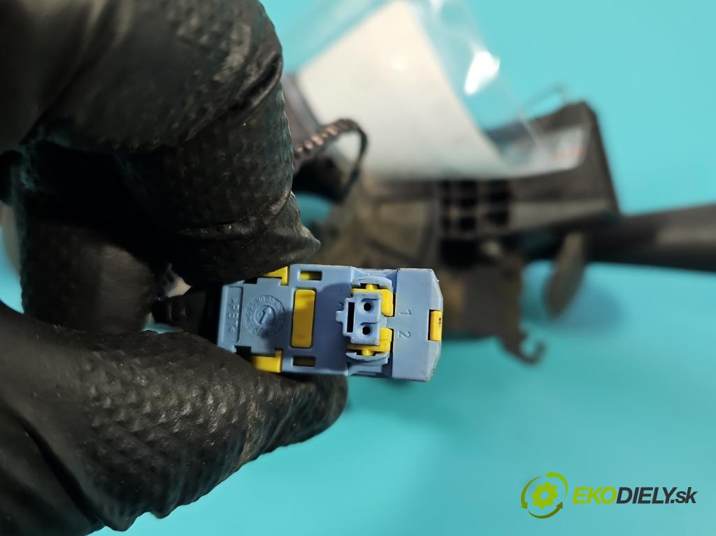 Opel Movano II 2003-2010 2.5 cdti 99 HP manual 73 kW 2463 cm3 5- prepínač komplex: 8200199519 (Prepínacie páčky pod volantom)