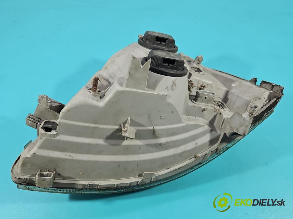 Opel Movano II 2003-2010 2.5 cdti 99 HP manual 73 kW 2463 cm3 5- Reflektor: pravý 8200163518E (Svetlo predné pravé)